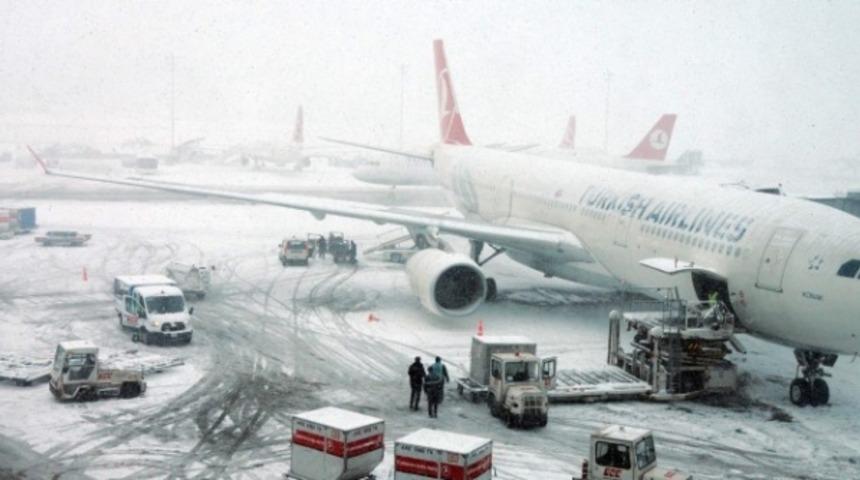 Bazı uçak seferleri iptal edildi