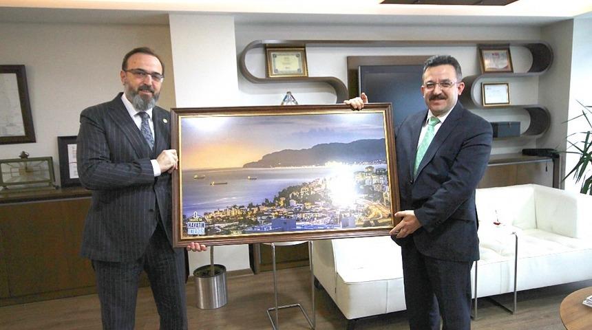 Milletvekili Yel&rsquo;e Tekirdağ fotoğrafı hediyesi