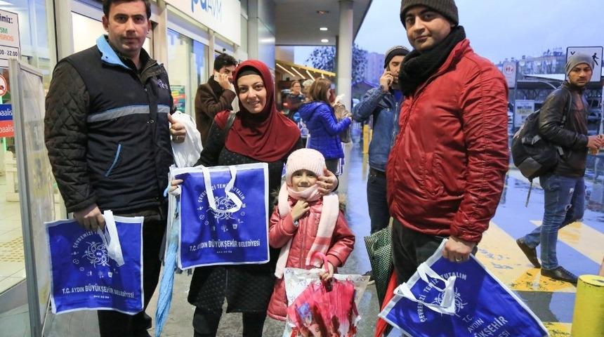 Büyükşehirden plastik poşet yerine bez çanta