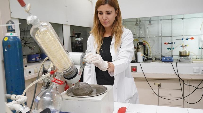 Ege, 610 laboratuvarıyla bir bilim &uuml;ss&uuml; haline geldi