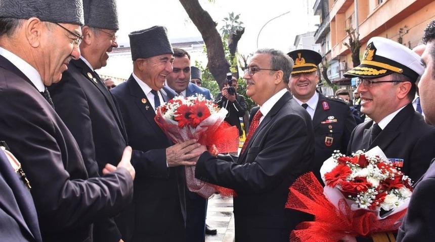 Vali Su: "Milletimiz tarih boyunca hi&ccedil;bir zaman esaret altında kalmamıştır"