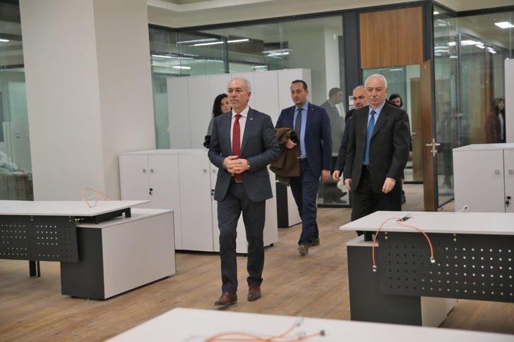 Başkan Kamil Saraçoğlu: Yeni hizmet binamız Kütahya’ya hayırlı olsun G4