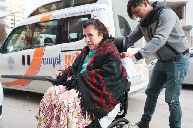 Transfer aracı dezavantajlı bireylerin hayatını kolaylaştırıyor 1