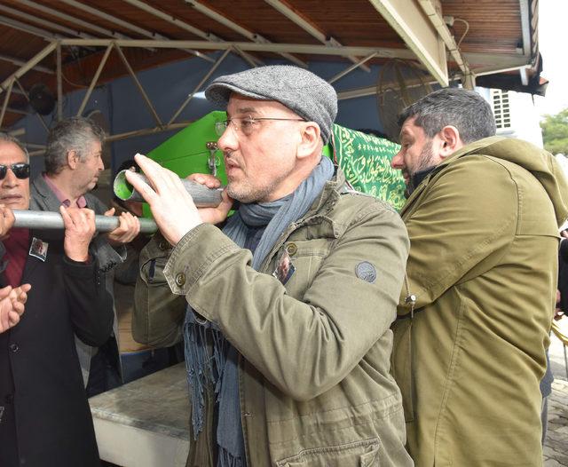 Ahmet Şık ın babası toprağa verildi 2