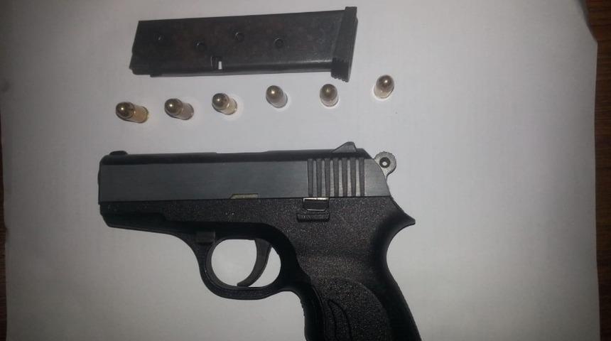 Yalova&rsquo;da ruhsatsız tabanca ele ge&ccedil;irildi