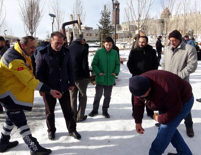 Erzurum Kalesi önünde 'Kızak Şenliği'