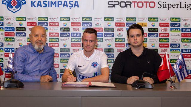 Kasımpaşa Tobias Heintz ve Azad Toptik ile sözleşme imzaladı