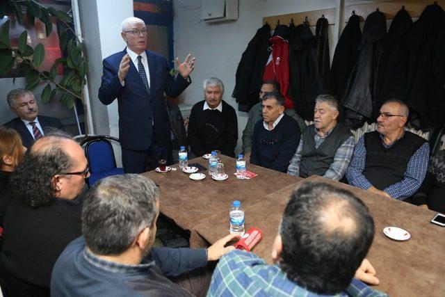 Başkan Kurt yaptıklarını anlattı, dilek ve şikayetleri dinledi