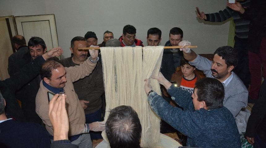 Değişören Üçüncü Geleneksel Çekme Helva Günü