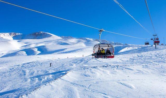 Erzincan Belediyesi Ergan’da program düzenliyor