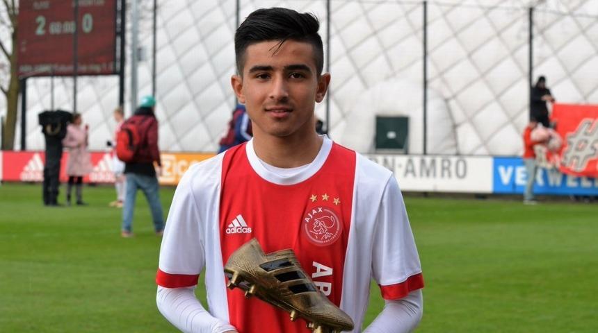 Avrupa 15 yaşındaki Türk'ü konuşuyor!