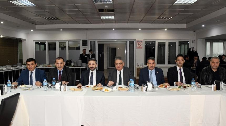 Adıyaman&rsquo;da kırsala yatırım &ccedil;alışmaları değerlendirildi