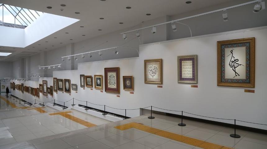 Fatsa&rsquo;da H&uuml;sn-&uuml; Hat Sergisi