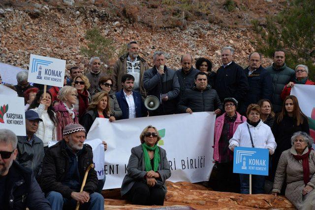 İzmir'de taş ocağı için verilen 'ÇED gerekli değildir' kararı iptal edildi