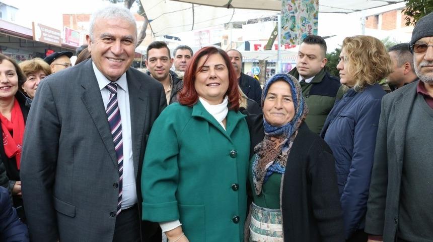 Başkan &Ccedil;er&ccedil;ioğlu, Umurlu pazarını ziyaret etti