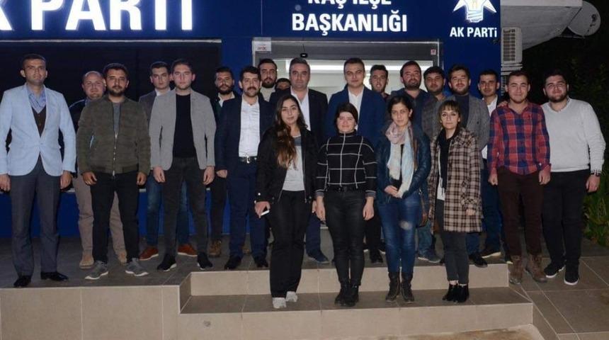 Ak Parti Kaş Gen&ccedil;lik Kolları&rsquo;nda yeni y&ouml;netim belli oldu