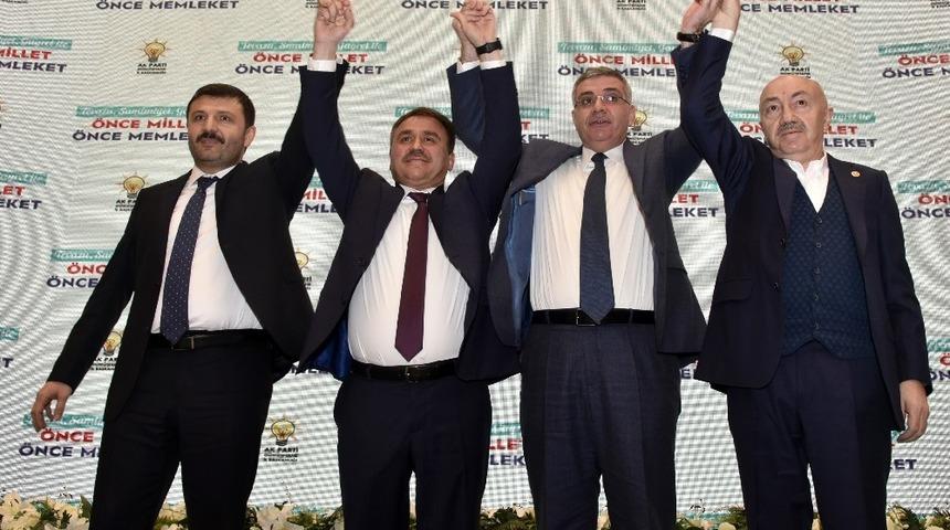 G&uuml;m&uuml;şhane AK Parti&rsquo;den &lsquo;Vefa Yemeği&rsquo;