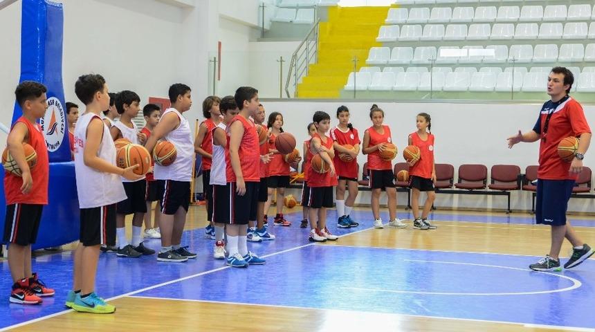 Muratpaşa Belediyesi ilkbahar d&ouml;nemi spor okulu başlıyor