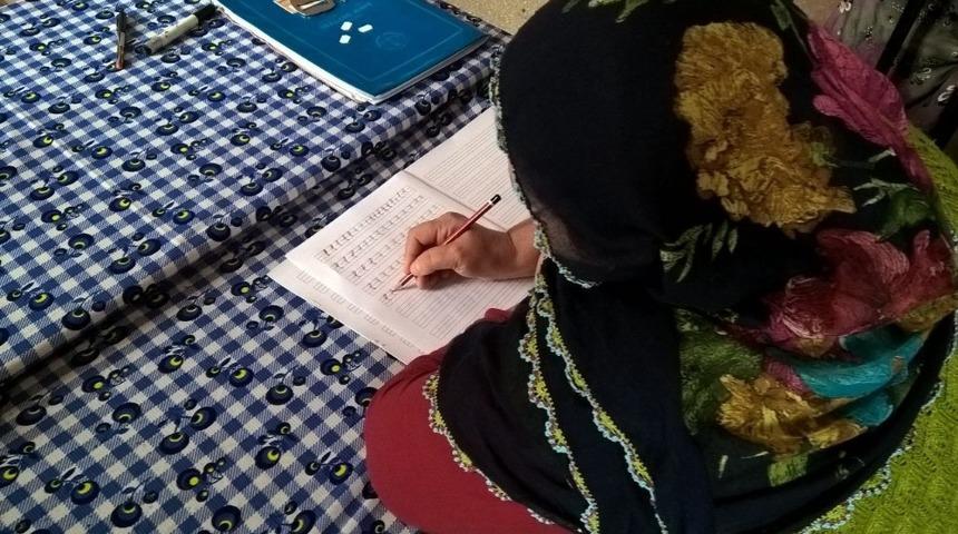 Sincik&rsquo;te okuma yazma seferberliği devam ediyor