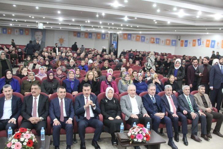 AK Parti’de seçim toplantısı G3