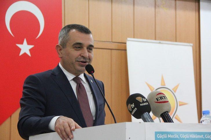 AK Parti’de seçim toplantısı G4