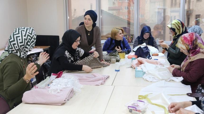 KO-MEK&rsquo;te 15 yılda 566 bin 343 kişiye &uuml;cretsiz eğitim verildi