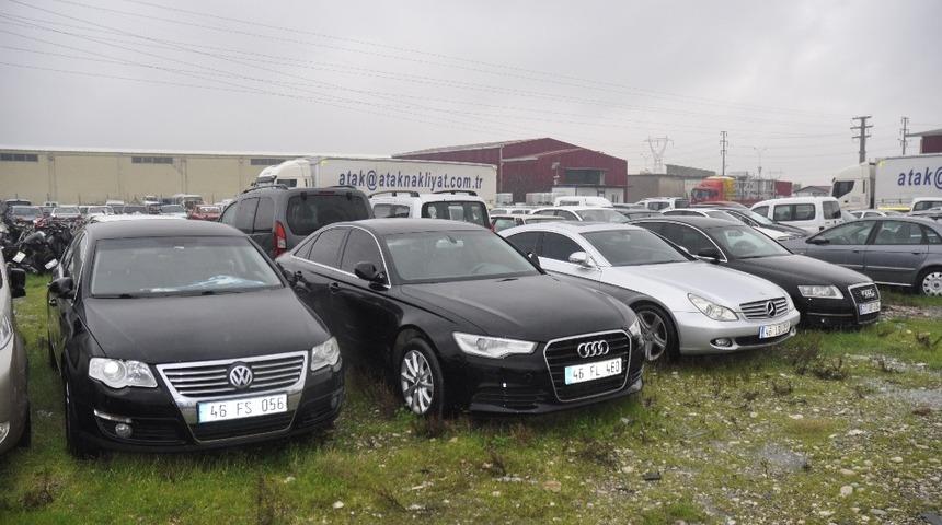 Kahramanmaraş&rsquo;ta yediemin depoları &ccedil;&uuml;r&uuml;meyi bekleyen ara&ccedil;larla doldu