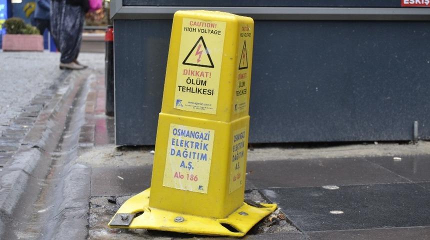 Hasar g&ouml;rm&uuml;ş enerji ikaz kukası yenilendi