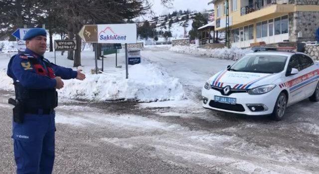 Sarıkamış Şehitlerini Anma Yürüyüşü öncesi Saklıkent yol denetimi