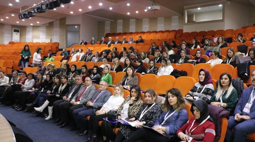 Anaokulu &ouml;ğretmenleri Tekden Koleji&rsquo;nde