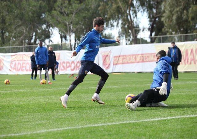 Kayserispor şut çalıştı