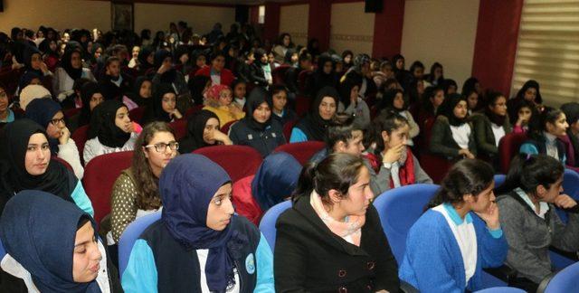 Şanlıurfa’da öğrencilere sinema etkinliği