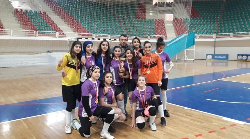 Diyarbakır&rsquo;da futsal m&uuml;sabakaları sona erdi