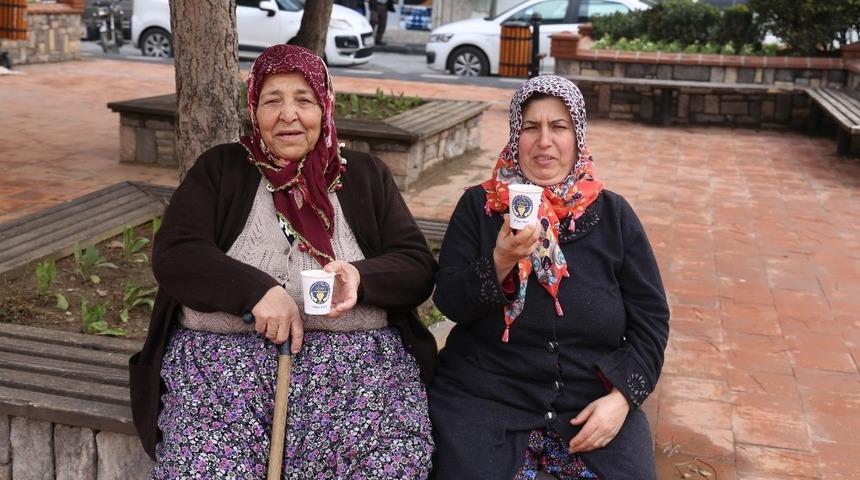 Belediyeden soğuk havada sıcacık ikram