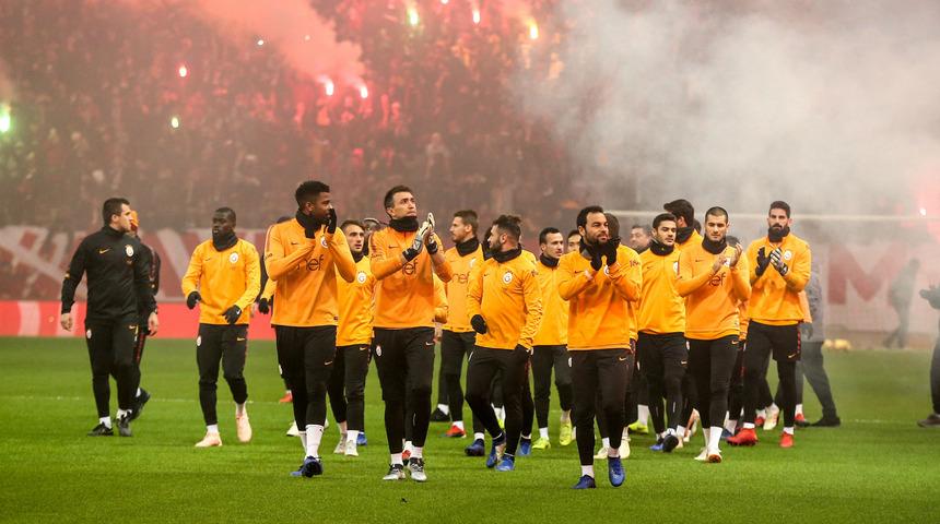 Galatasaray'ın kamp kadrosu belli oldu: Yuto Nagatomo, kamp kadrosunda yok