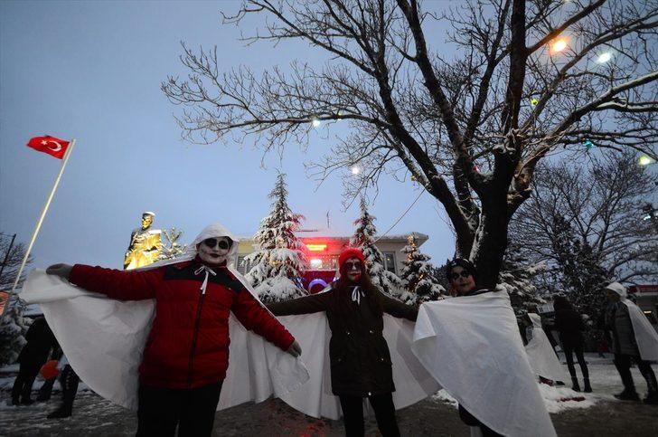 Kırklareli'nde "Koleda" kutlandı G4