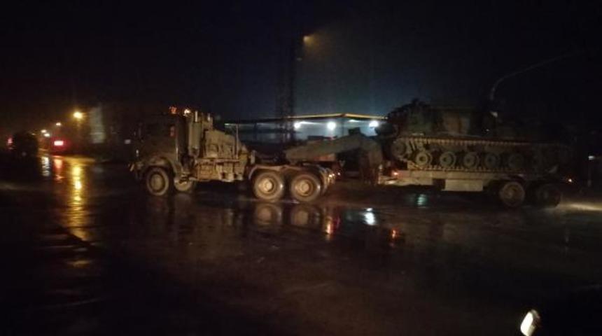 Sınırda hareketlilik! Gece boyu sürdü...