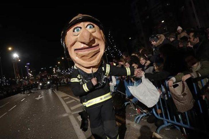 İspanya'da 'Sihirli Krallar' bayramı kutlandı G4