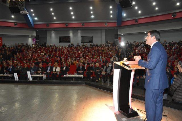 Aslanhan Konferansı yoğun ilgi gördü