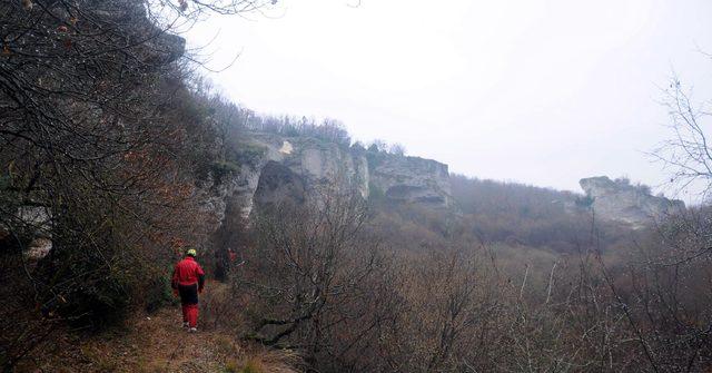 Gönüllüler, Istranca Ormanları'nda mağaraları keşfediyor