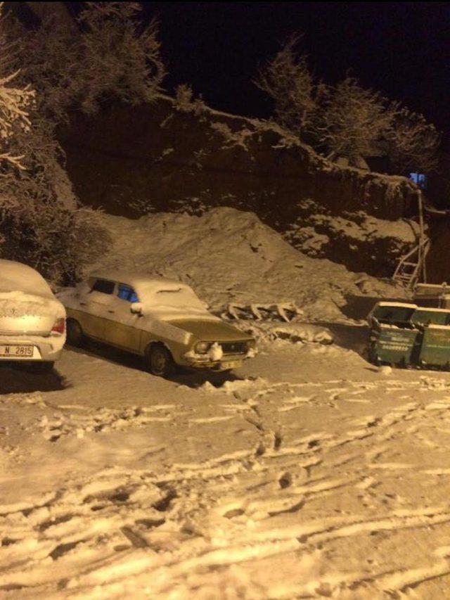 Turgutlu'da kırsal mahaller beyaza büründü