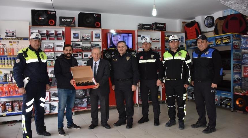 Kumluca Esnafından örnek davranış