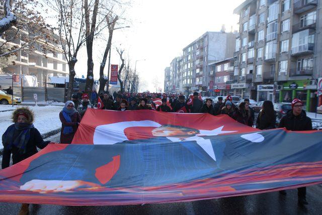 Sarıkamış şehitleri, Edirne'de dondurucu soğukta anıldı