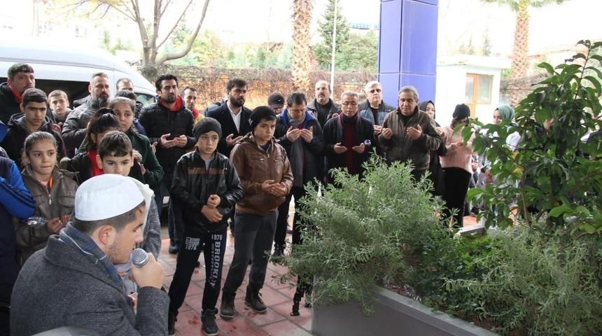 Sarıkamış şehitleri dualarla anıldı