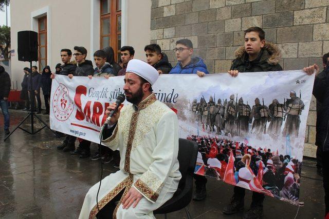 Erzincan’da vefakar gençlik fedakar ecdadı için yürüdü