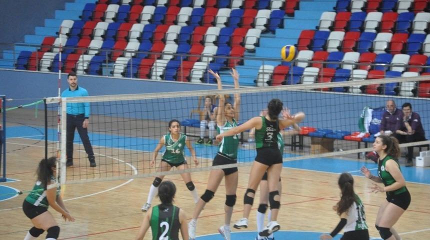 DSİ Spor Kulübü, İnkilap ÖO’yı 3-2 mağlup etti