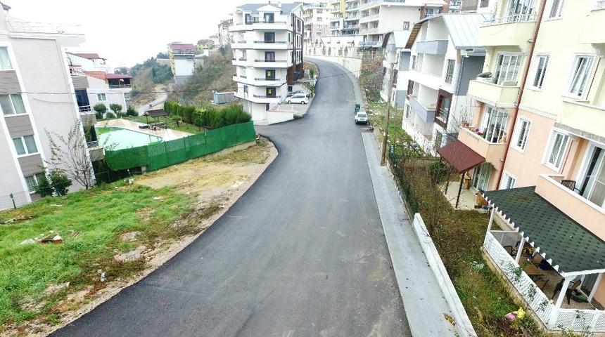 İzmit Belediyesi &ccedil;evre d&uuml;zenleme ve onarım &ccedil;alışmalarını s&uuml;rd&uuml;r&uuml;yor