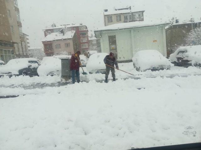 Seydişehir’de kar temizleme çalışmaları başladı