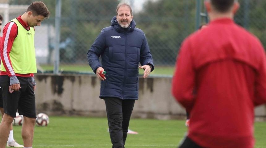 Taner Taşkın: “Antalya’da 3 hazırlık maçı yapacağız”