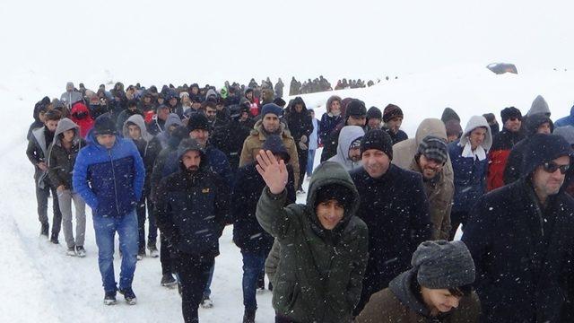 Hakkari’de Sarıkamış şehitleri için yürüyüş düzenlendi